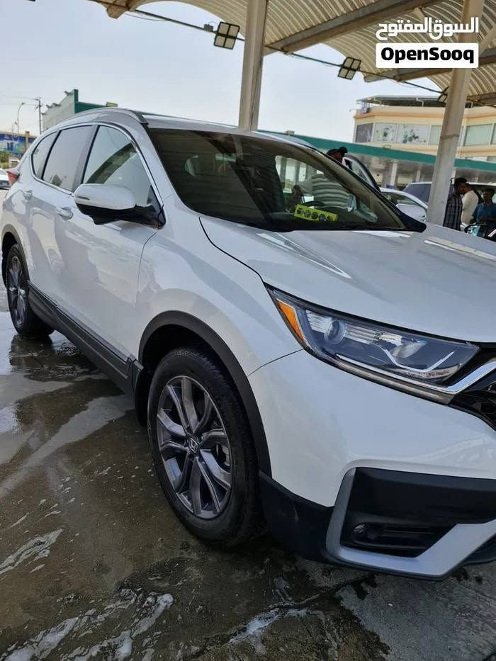 السلام عليكم شباب للــبيع هـوندا CR-V 2021 مكفولة من كل شيء لاحادث ولا قطرة صبغ
السعر 16.500 $
يعني 165 ورقة
رقم بغداد 
وارد كندي بحالة ممتازة
السيارة برغي مامفتوح بيها .
كير ومكينه مكفولة 
لاشخوط ولا رصعات
داش كام امامي وخلفي
رادار 
مثبت سرعه 
الى اخره من مواصفات حلوة
للتواصل ***********

نص مكتوب في الصور:
- السوق المفتوح
- OpenSooq
- السوق المفتوح OpenSooq