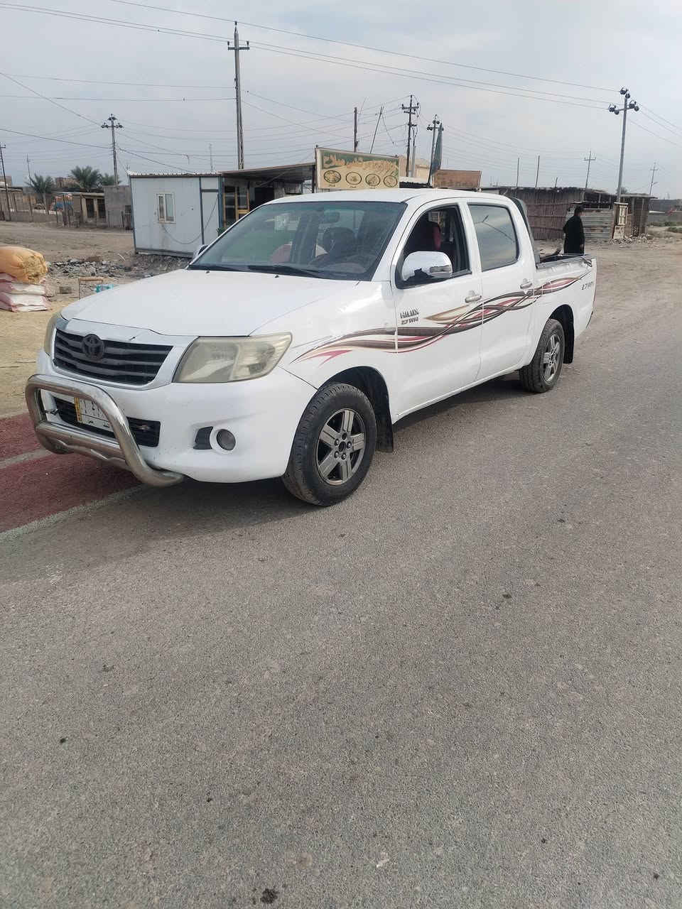 هايلكس • ٢٠١٥ • رقم نجف