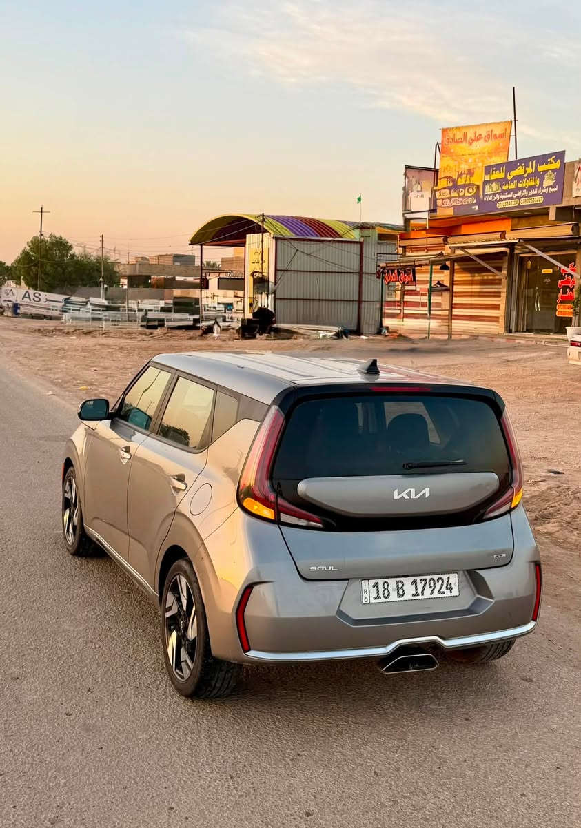 🚘 كيا صول للبيع – موديل 2024 GT Line
🔹 وارد أمريكي 🇺🇸
🔹 موديل 2024 GT Line
🔹 ماشية فقط 23 ألف مايل
🔹 فتحة سقف
🔹 شاشة كبيرة
🔹 Drive Mode
🔹 مانع انزلاق
🔹 كروز سرعة
🔹 رادارات محيطية 360°
🔹 رادارات أمامية وخلفية
🔹 كوشنات مخمل وجلد
🔹 تشغيل عن بُعد

📍 الموقع: باب الحلة
💰 السعر: 159

📸 صور الحادث مرفقة بالمنشور

📞 للاستفسار: ***********
