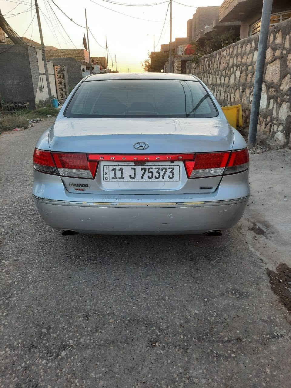 السلام عليكم
للبيع هونداي ازيرا موديل ٢٠٠٧
رقم بغداد بأسمنه فول مواصفات عدا البصمة سته سلندر ٣٣٠٠ سياره جاهزه من كولشي بيه منضومه غاز  السعر ٧٧ وبيه مجال مكان السياره بابل الشوملي اتصل وتدلل ترهم مراوس بأقل قيمه وبيع ***********
