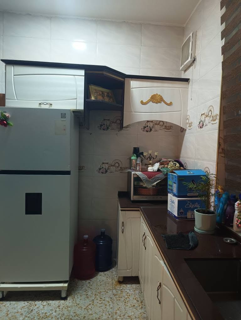 دار للبيع مساحه 130متر واجهه10نزال 13بناء حديث غرفتين نوم استقبال ضيوف مطبخ حار وبارد مجمع صحي داخلي وخارجي كليدور طابوزراعي سند 25 عنوان الدار حله بابل  خلف محطة اضواء بابل شارع 80 كربلاء  قريب ع شارع 80البيت 
تفاصيل اكثر عن الدار خاص اوتصال 
***********وتساب
***********اتصال حلة, بابل
