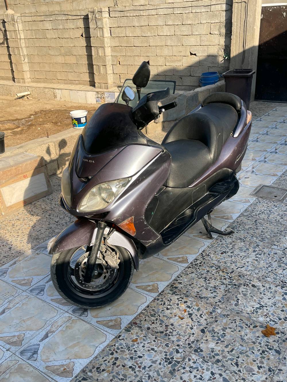 فورزه 08 عميه 
كهربائيات   كفاله عامه كله شغاله
 لون فيلي 
دراجه ولا غلطه 
 محرك. 250cc 
سعره750 
رقم ***********