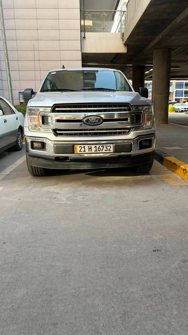 سعر مناسب فورد F150 موديل 2019 محرك 5000 يعني 8 سياره بسمي هزه قبل كم يوم يعني هزه جديده  سنويه جديده نهاية 20231 باب طويل بدي قصير المرغوب السعر 189 مكان سياره بغداد مجمع بوابة العراق ***********
