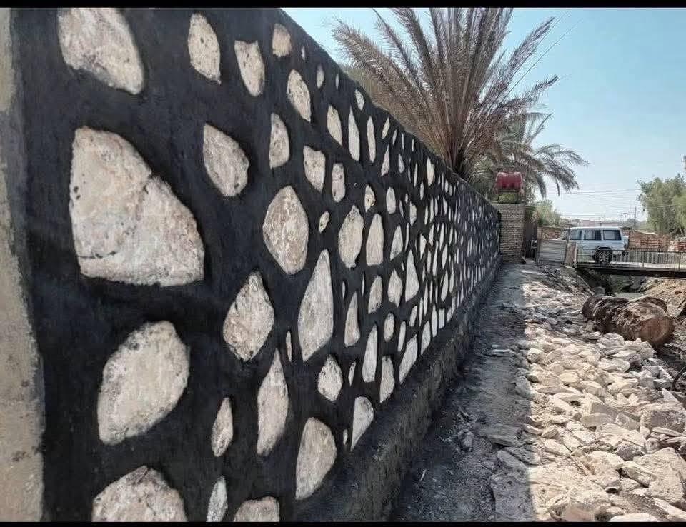 السلام عليكم بناء حجر كرسته وعمل كله وراي***********
