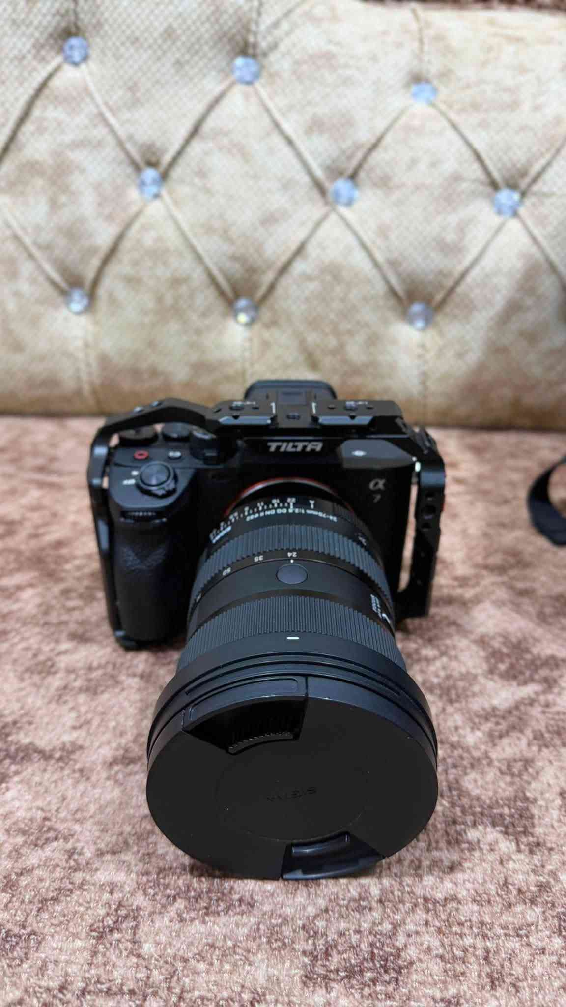 السلام عليكم عدة تصوير كامله للبيع النظافه 98% ما طالع بيها ولا اوردر فقط تصوير شخصي
رايدهن ب 4 ملاين و 200 الف و بيها مجال بسيط 
واتس اب ***********
