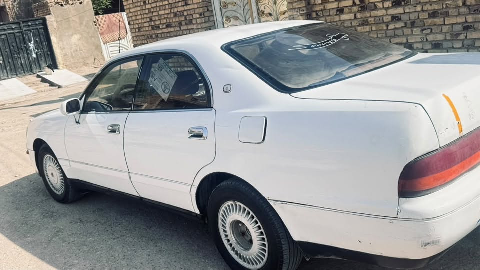 كارون بطعة للبيع فقط موديل 93 سيارة كفالة من الكص والنقل الجثة مكفولة السيارة من الصبغ والمعجون والتبديل كفالة عامة محرك كير مكفولات. تبريد شغال كهربايات شغالة سيارة مناقصة شي ترايك وين متريد  سنوية 27 راعية موجود رقم ميسان مميز  موجودة ميسان مركز المدينة السعر 53 بية مجال قليل لشراي اي ستفسار ***********

