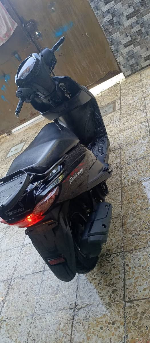 السلام عليكم
¥دراجه للبيع ادرس 
دراجه جديده 
دراجه سريعه وحلوا 
الشراي يتصل أو خاص مفتوح 
‏‪***********‬‏ اتصل
