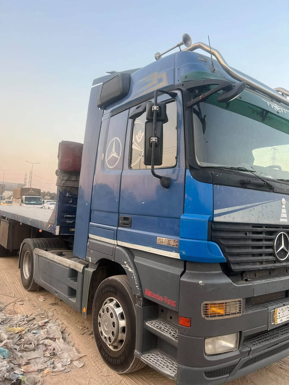 السلام عليكم اكتروس موديل 2000رقم بغداد بسمي تحويل ثاني يوم مربوطه فلات جوانب متحركه كير محرك مكفول مكاني بغداد الشعب ***********
