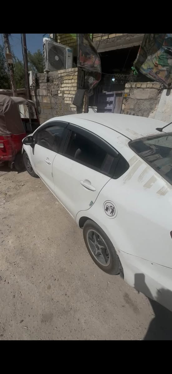 للبيع رقم اربيل محرك 1600
موجوده بغداد ب60$ وبيها مجال دعاميه وره واكعه تبريد ماكو ومجفته  ***********

