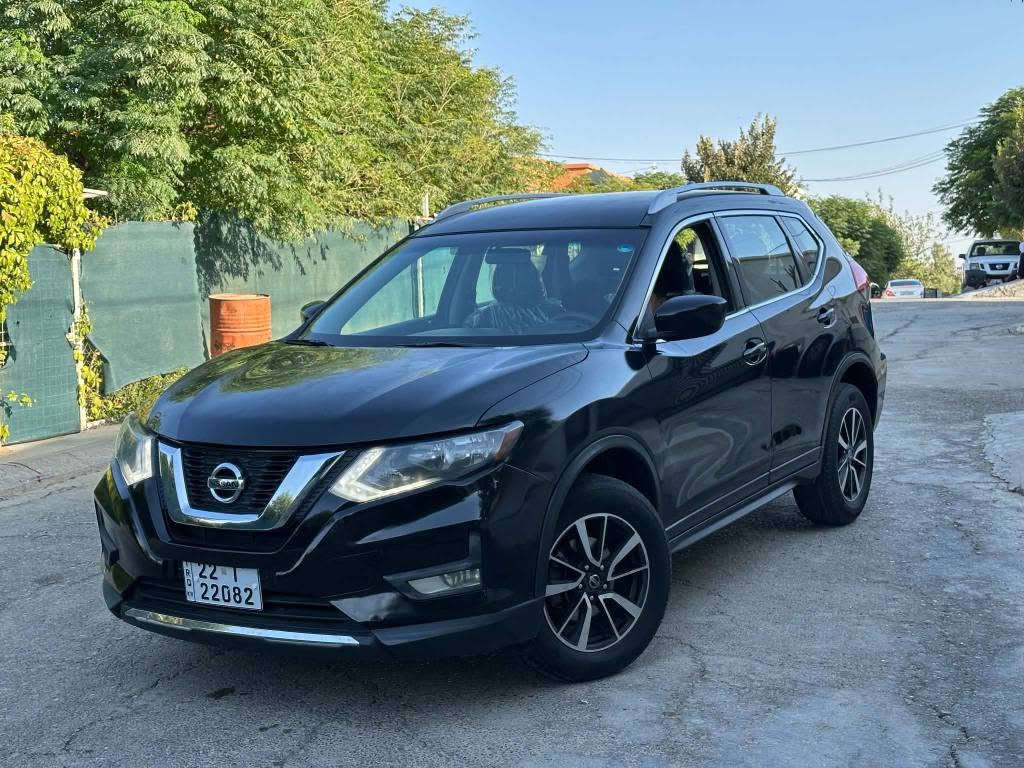 سعر 125$ گەڵا و مجال 
 نیسان ڕوگ 2017 چوار پستون 
مواصفات SV دەبڵ اکسل تەنیا بەصمەو صلایت نیە
سەنەو ژینگە ڕەقم هەزە تازە2030 بەناوخۆمە
گێڕو مەکینە نکراوەتەوە 87 هەزار حەقیقی ڕۆشتوە
بویاغ امریکای نیە بەکلین داخل بوە 
تەنیا یەک جملغ بویاغە بیناوگرتن و ئیرباگ بەشەرت
تۆزی کاڵبونەوەی هەیە دوو پەڵە ساردی هەیە
 پیش و دوای ناودرگای کەپسە ئیرباگ شەریکە
*********** 
*********** شمشمل, السليمانية
