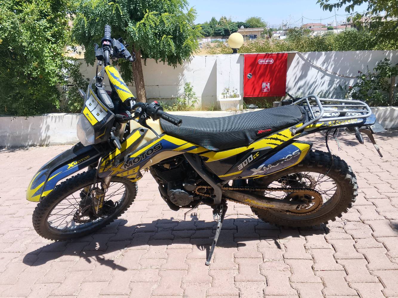 دراجه جبلي مرقم سنويه رقم انكليزي مكينه 300cc بيهة مشكلهتهة خاص والشاصى من كدام صاير بيه فطر وملحوم وكل مشاكل مابيهة المكان اربيل شقلاوة وماكو مشكله اذا الشراي من اربيل الرقم ***********