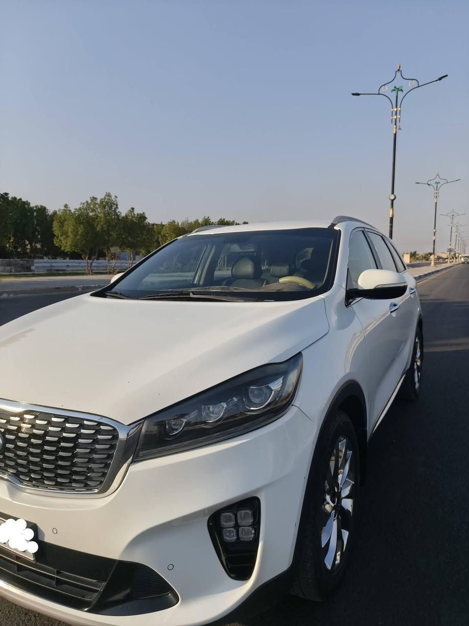 سلام عليكم سورنتو للبيع موديل 2020
* ماشية 99700

* مكفولة كفالة عامة

* رقم البصرة 

* الاستفسار / //***********//***********
