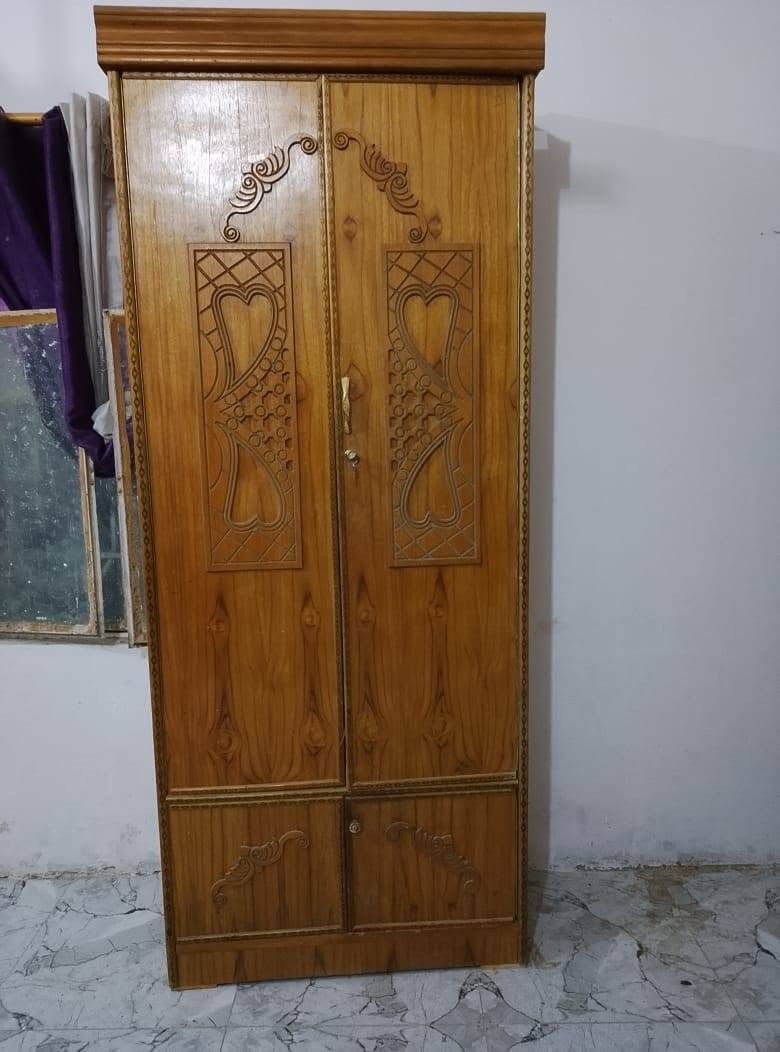 ٣ قطع • نظيفات • غرفه اخشاب