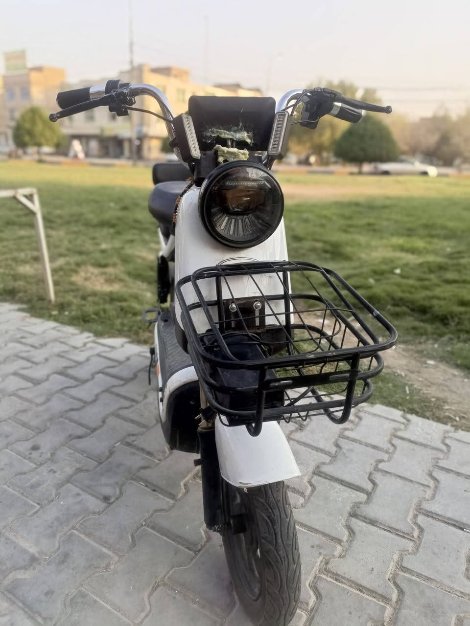 سلام عليكم شباب باسكل  البيع كربلاء حي النصر يم الملعب كربلاء الجديد  250وبي مجال***********
