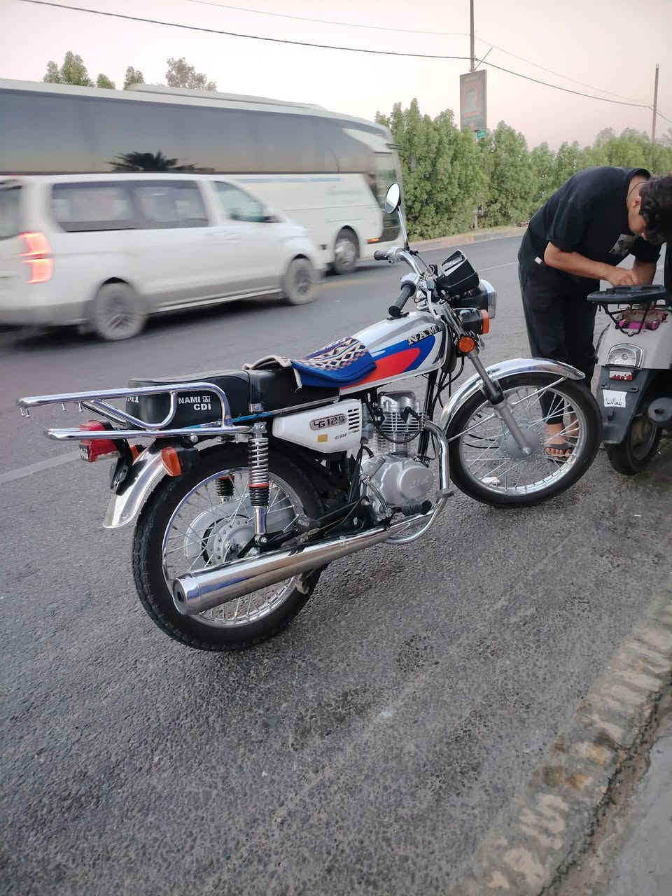 سلام عليكم دراجه نامه مديل 27 دراجه مال بيت تفيلس ما مفيلسه دراجه كفاله عامه وراق سكنر عنوان كربلاء حي غدير سعر 750بيه مجال رقم ***********

