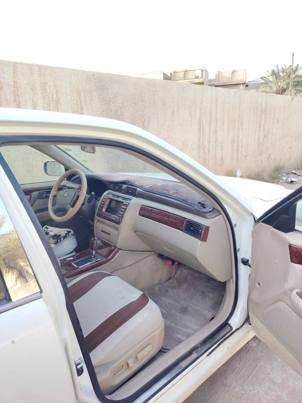 ملكه موديل 2003
3دكم محرك ديفور جبير
مري شفط كشنات جلد مغلفات، ، 6سيدي
فول ماعدا فتحه،، محرك كير جدد،، تبريد ثلج،، كهربائيات كله شغاله شرط ولا گلوب مشتغل بدشبول 
رقم سليمانيه،، تريد تحويل او وكاله انت بكيفك،،

مكان السياره النجف الكوفه 

السعر 125 وبيه مجال ما يعجبك شي بالسياره خلينه كلمه طيبه،، الله يرحم امواتكم
لتواصل أكثر على الرقم
*********** واتساب موجود
