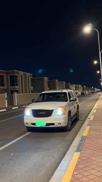 يوكن SLT • ٢٠١١ • بصره