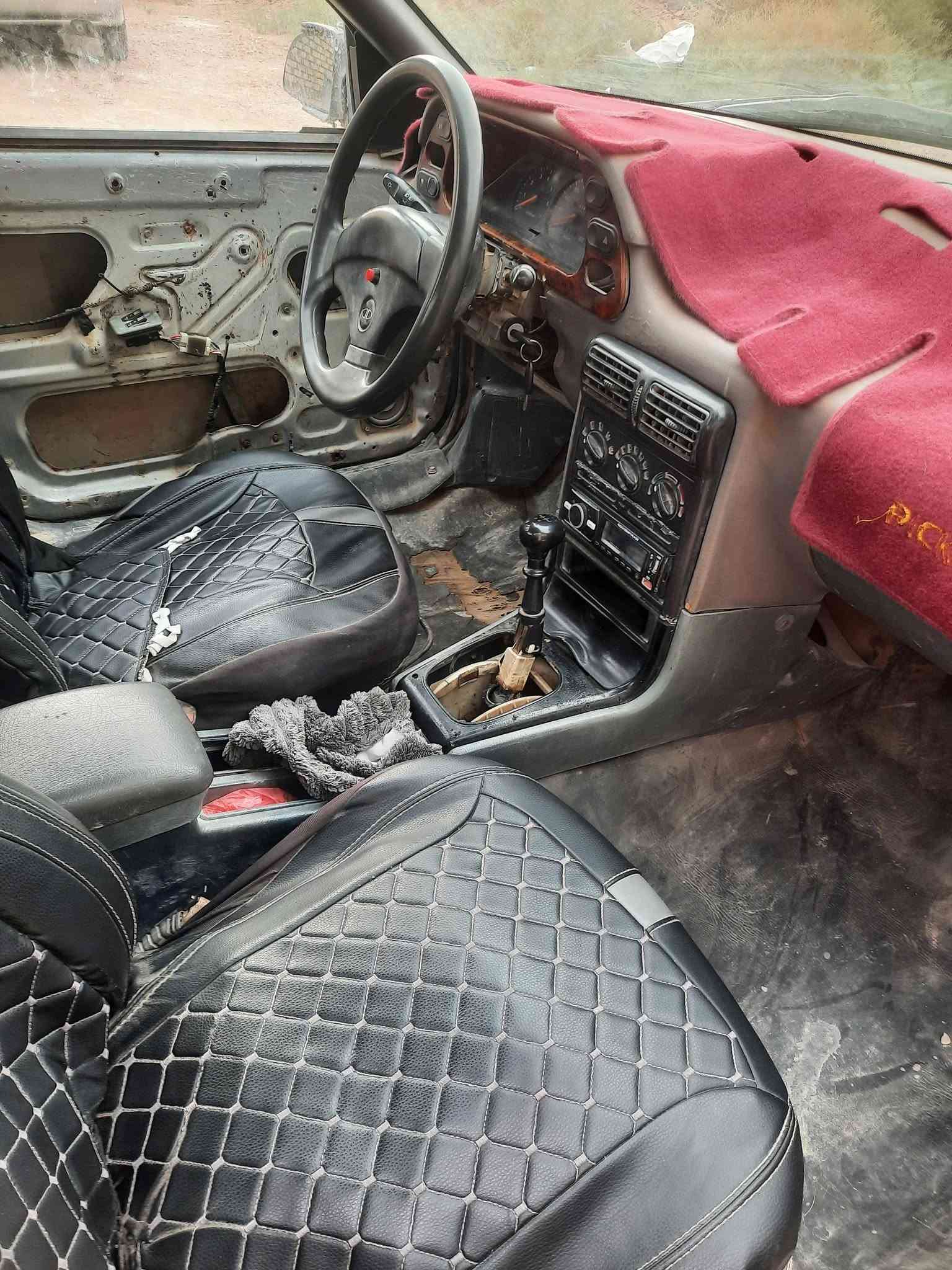 سلام عليكم البيع اسبرو موديل 94 سياره جاهزه شرط كير ومحرك رقم انكليزي اتكفل بتحويل تخم تاير جديد باتري جديد والكشر كدامك بل صوره سنويه عضم عاج لل 29 تسقط سعر 16 او نص بيه مجال قليل مكان بل فلوجه  ***********
