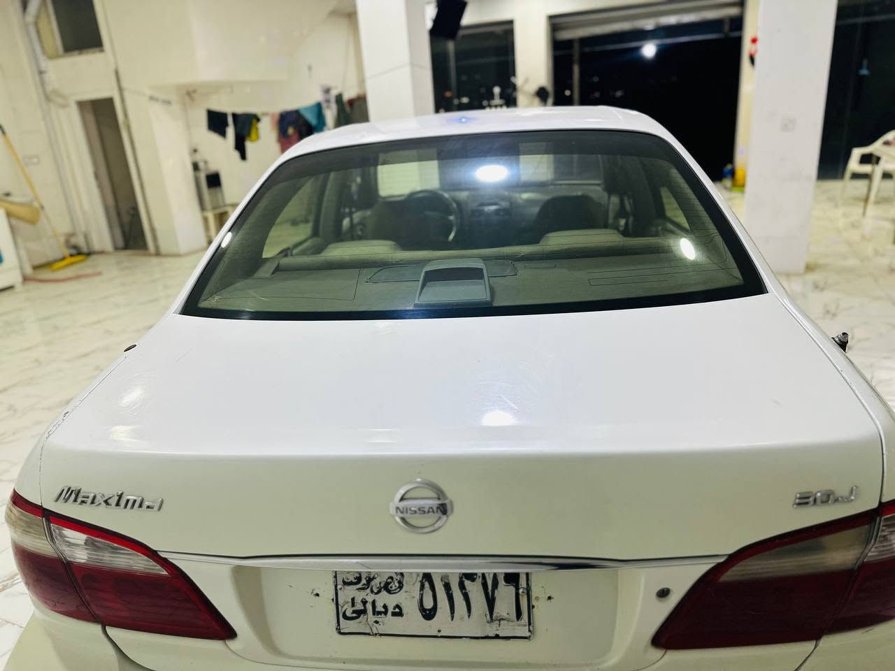 بەناوی خوای گەورە
***********
***********
نیسان ماکزیما
2002
گێڕی عادی
مەکینەی 3000
گێڕ و مەکینە و تەبریدی بەشەرت
بێ بۆیاخ یەک پەڵە ساردی هەیە
بێتەقەو ڕەقە
سەیارەکە بێ سەرەتایە
پارەی مەلیکەیەک 
38گەڵاو مەجال السليمانية, العراق
