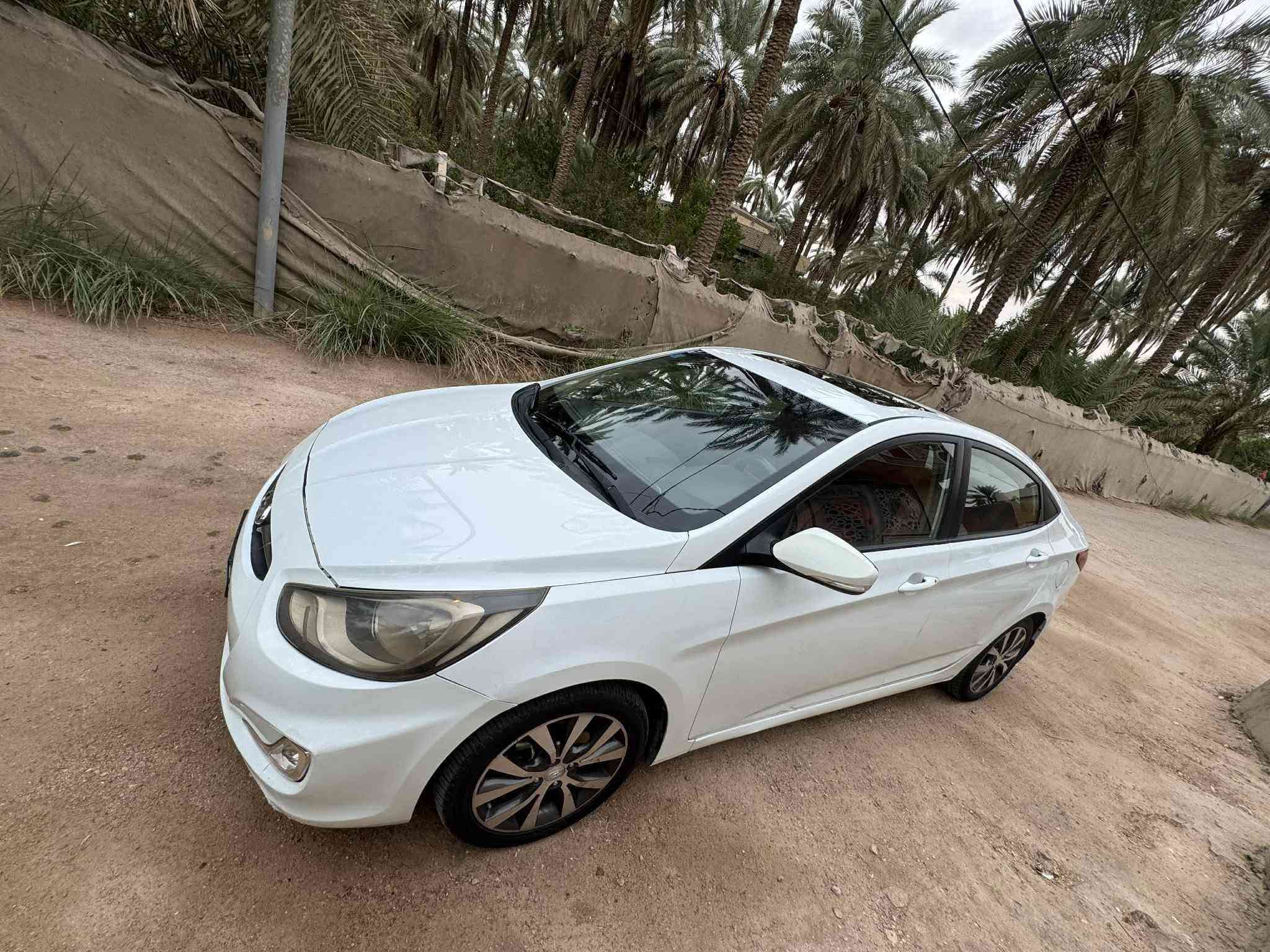 اكسنت • ٢٠١٥ • فول مواصفات