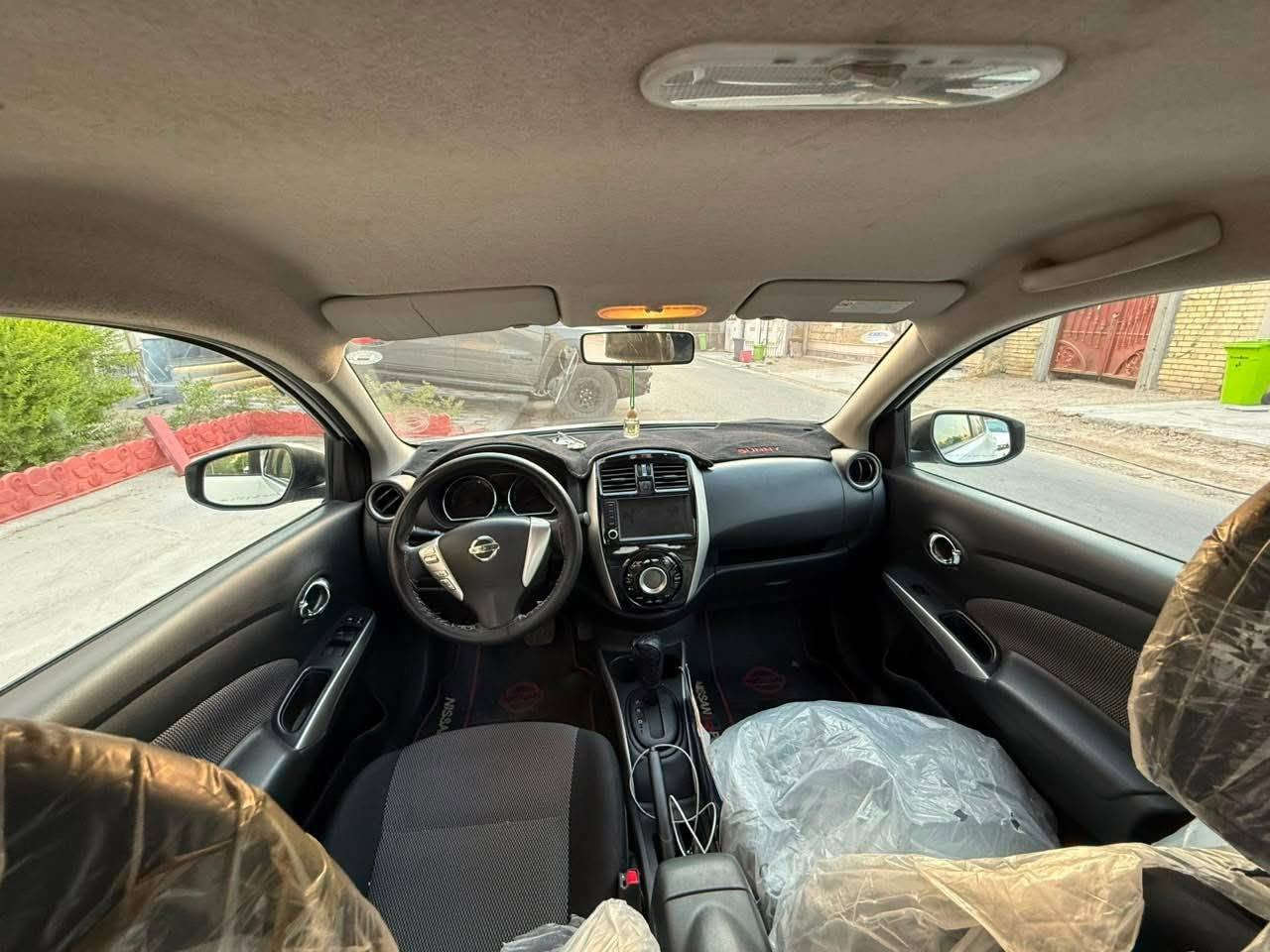 السلام عليكم للبيع سيارة

🚗نيسان صني مصري موديل 2023

ماشية 60000كيلو 

مواصفات:-

محرك 1500

بصمة

داخل اسود مخمل 

تبريد بيانو 

مري شفط 

سيارة بيه ضربة بسيطه بجنطه يرادله ترتيب سياره بدون صبغ وخير من الله 

رقمه اربيل عندي وكالة او تريد تحويل 

عارضه ب11600$ وبيه مجال بسيط

مكانه بغداد /حي الجامعة 

لتواصل 📱

*********** بغداد, العراق
