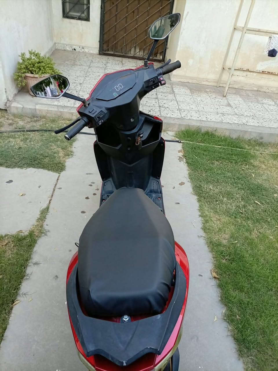 درجه شحن البيع بطاريت6 كامله مكمله السعر
550 وبيه مجال 
محموديه 

***********
***********

