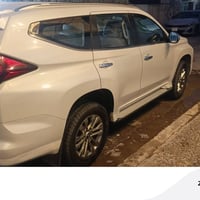 (السلام عليكم)🌷 لبيع 🚙سياره باجيرو سبورت--مديل2020  خليجي مكفوله كفاله...
