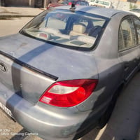 كيا ريو 2001 للبيع رقم بغداد انكليزي  محرك مسكر  حداديه توني كملته  تخ...