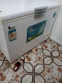 ثلاجة • ١١٠سم • مجهزة