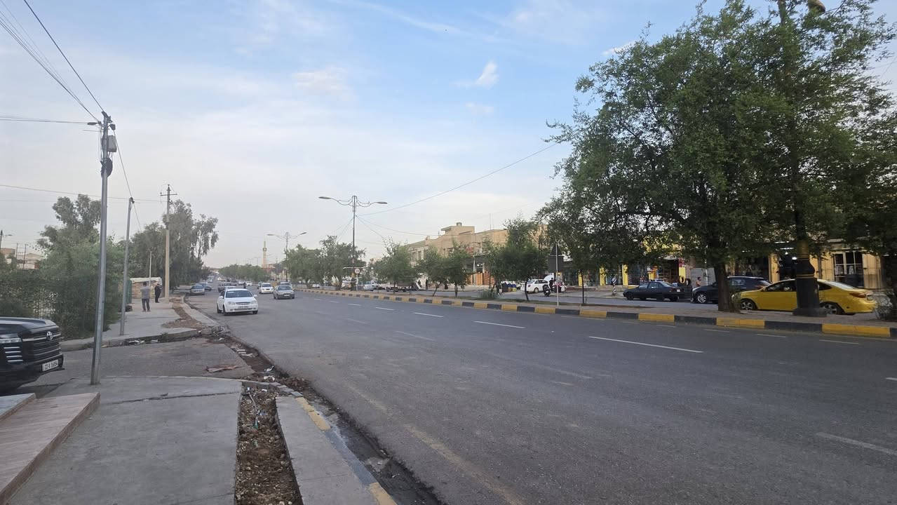 محل للإيجار • ٨٥م • قرب الايلاف