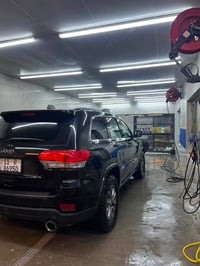 Jeep 14   ٢٠١٤ المرغوب (بانزين عادي)  مكينه ٦ سلندر ٣٦٠٠  مواصفاتها ال...