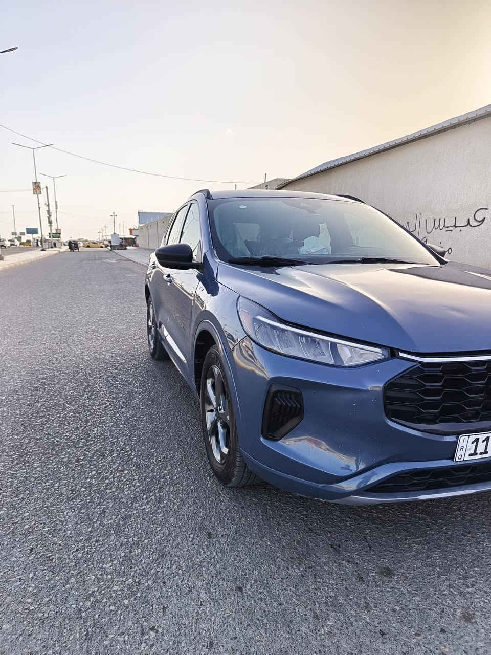فورد سكيب 2023 فئة Stline (للبيـــع)
المكينة(3sylinder)
1.5 turbo
المواصفات
الفئة : ST Line سحب امامي
ناقل الحركة : ماوس اوتماتيك 8 نقلات
مواصفات السيارة 
- اربع وضعيات قيادة
- تبريد امامي منفصل و تبريد خلفي (مركزي)
- شاشة عداد كبيرة
- شاشة رئيسيةكبيرة 13.2 انچ
- هاند بريك بصمة
- رادار امامي 
- تحديد مسار 
- نقطة عمياء 
- حساسات خلفية 
- كاميرا 360 درجة 
- مقعد السائق كهربائي مع تدفئة للمقاعد الأمامية 
- توقف ذاتي لمنع الاصطدام امامي و خلفي 
- اضاءة خلفية امامية Full Led مع لد نهاري  
مع وجود الكثير من الميزات و المواصفات الاخرى  
ماشية 78ميل
حادث تصليح البنيد نفسة 
 كذلك الجاملغ الخلفي عكس السايق بدون تبديل اي قطع
بدون ايرباك 
#الـسعـــــر 125$ سعر مناسب جدا 
للاستفسار الاتصال 
***********
