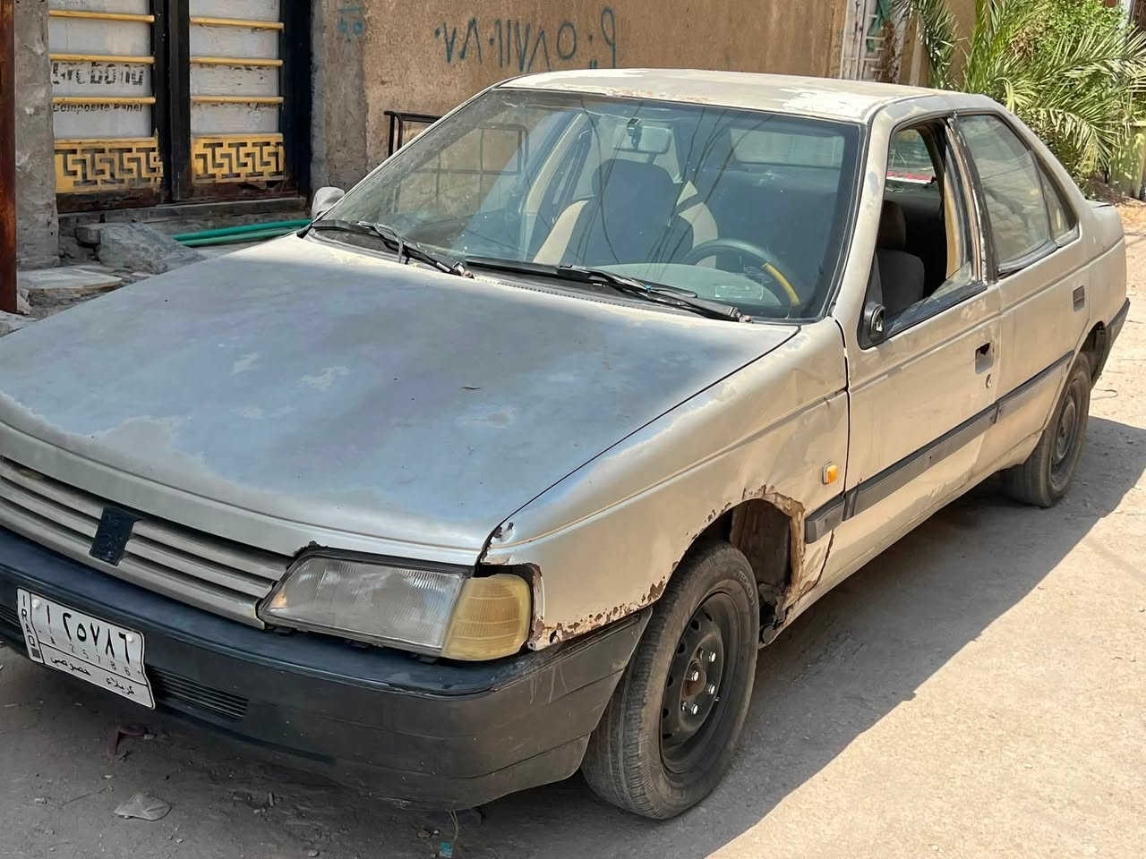 بيجو 2009 مكينه وكير جدد تحويل مباشر رقم كربلاء خصوصي مصفره غرامات ب14ورقه بيها مجالل قليل كلش مكاني كربلاء ***********
