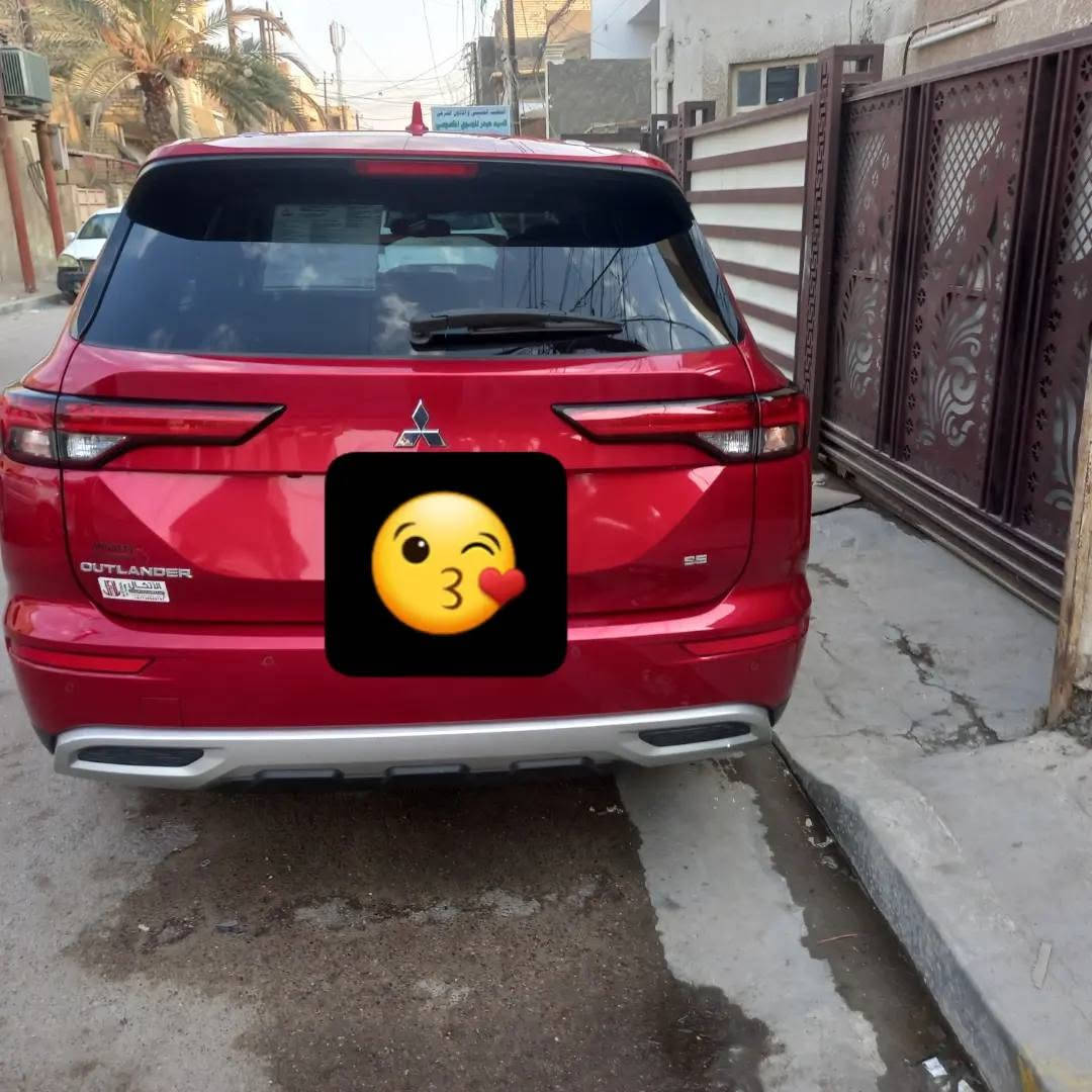 سلام عليكم من رخصت الادمن المحترم مسيوبوشي اوتلاندر لبيع او مراوس موديل ٢٠٢٤ رقم بغدادبسمي ثاني يوم تحويل لون احمر حادثه بنيد وربع جاملغ صفحت اليمنه ضربه سطحيه فئه  SE تجي فول موصفات خمس كمرات رادات امامي وخلفي نقطه عمياء مري شفط بنوراما حساسات واهوايه موصفات بعد سعر السياره ٢١٠ وبيه مجال لشراي لتصال ***********بي واتساب مكاني حي الاعلام البياع واسف على اطاله
