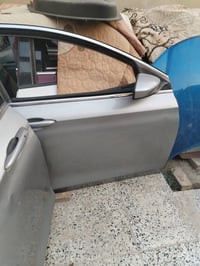 أبواب سي٢٠٠ • قطع غيار • سماعات