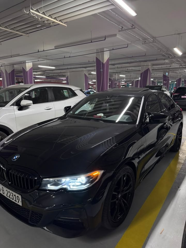 BMW 330e
موديل 2022
ماشية ٨٠ الف كيلو
بدون صبغ بدون ايرباك
سيارة جديدة بمعنى الكلمة بجم كبس
سعر مناسب
***********
مكان سيارة بغداد
