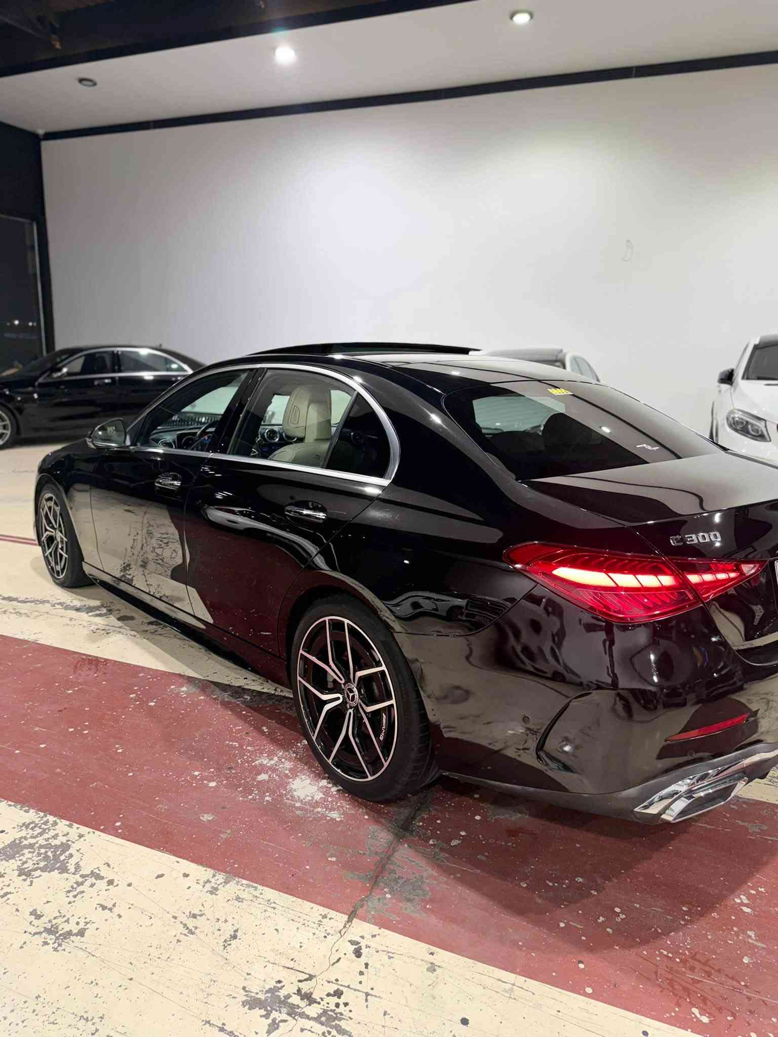 السلام عليكم ورحمة الله وبركاته
للبيع فقط مارسدس C300 وكاله المانيه ضمان 📌

2023رقم بغداد انكليزي 📌

بانورامه 📌

داخل 70لون اناره 📌

جنطه كهرباء 📌

ويلكب نجمه 📌

كشنات كهرباء ⚡️ 

داخل اوف وايت 📌

سياره جداً نضيفه 📌

عداد المسافه44000km📌
الهاتف 0783332225
السعر 33الف دولار ملاحضه السيارة المانيه ضمان كفاله عده بارد بلجاملغ الامامي كد شبر 

العنوان معارض النهضة
