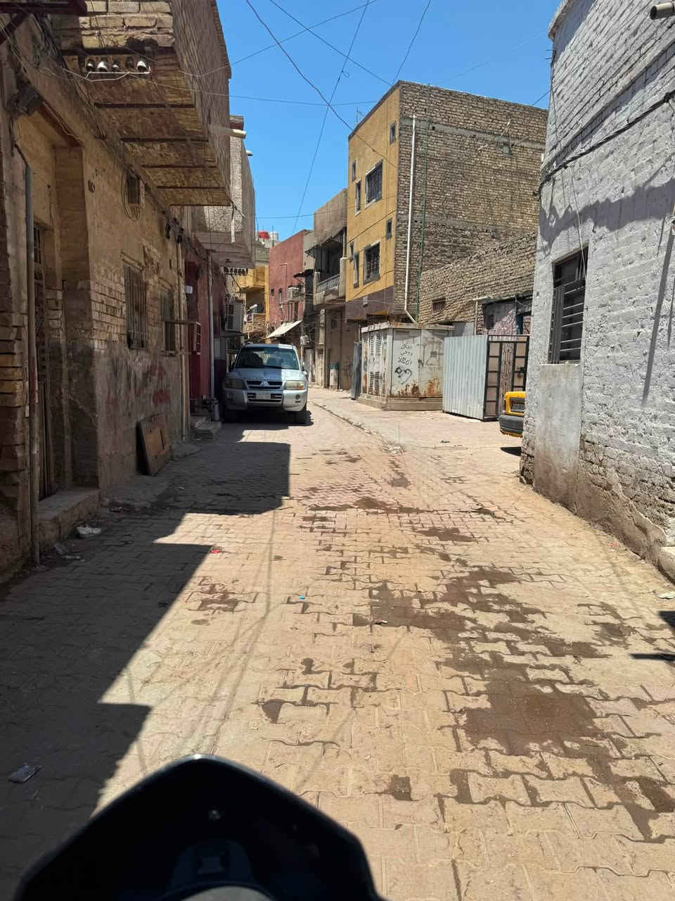 السلام عليكم عقار للبيع المساحه ١٠٢      في منطقه الجوبه قرب مسشفى الطواري  اي ستفسار  ع رقم الهاتف  ***********
