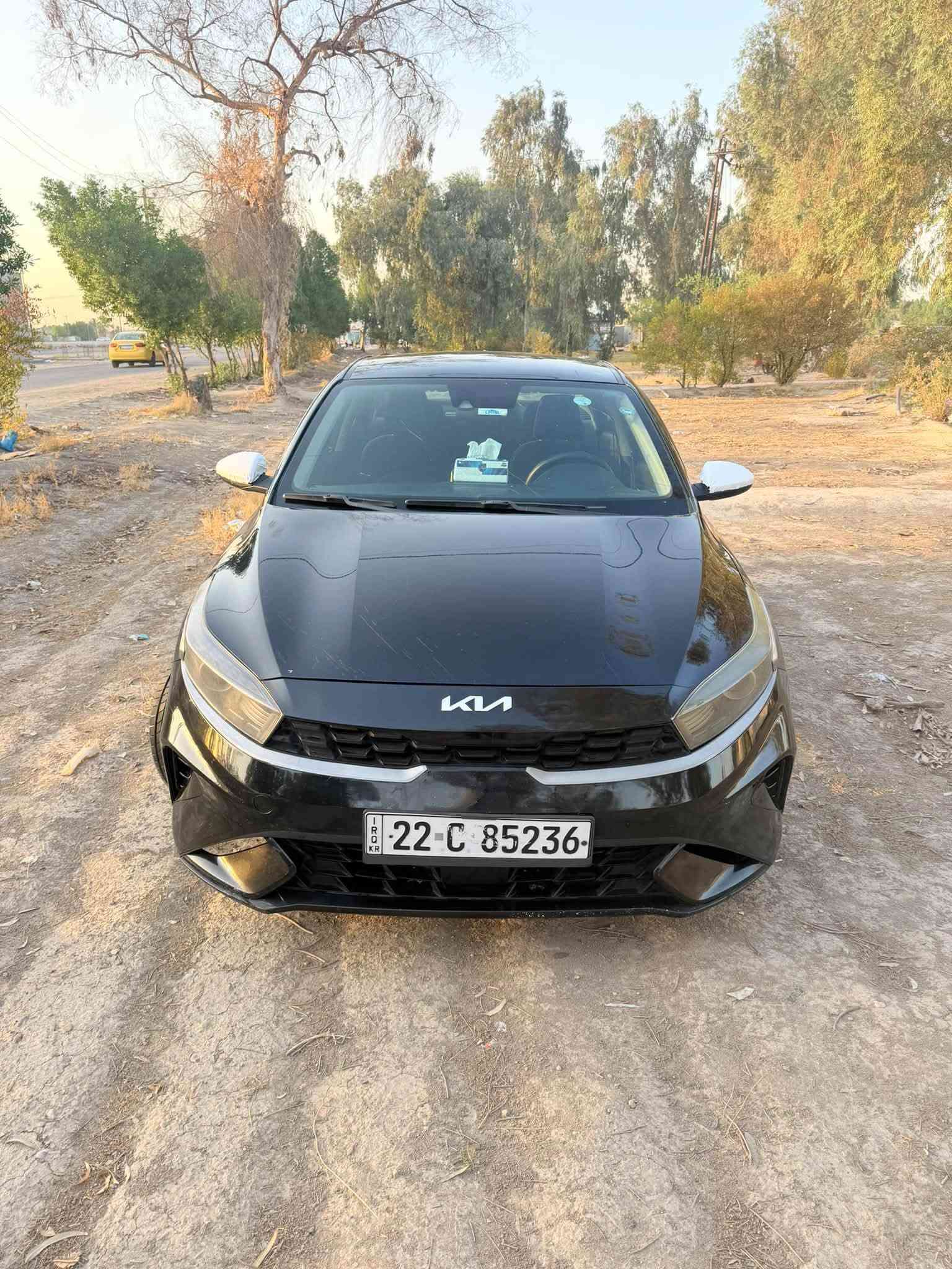 سلام عليكم للبيع كيا فورتي موديل ٢٠٢٢ لون اسود رقم أربيل الجديد بأسمي هزة جديدة تحويل مباشر محرگ ٢٠٠٠ دوش  كير محرك خير من الله تبريد ❄️ دواخل كفالة بيها جاملغ و باب سرقة و مرجعيهن نفسهن نفس اليبل و بيها شبر كلير بالجاملغ الأمامي و لايح التكمة شوية كلير فقط صور الحادث داخل المنشور ماشية ١١٢ ميل مكان السيارة بغداد السيدية السعر ١٢٠ ورقة و بيها مجال بسيط الرقم *********** ما بي واتساب 
*********** بي واتساب
