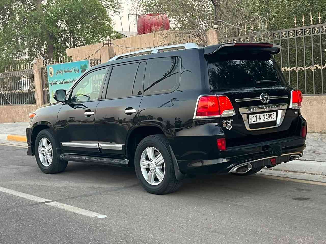 سلام عليكم  للبيع تويوتا لاندكروزر موديل ٢٠١٥ بريم أصل رقم بغداد دولي
مكينه كير حداديه مكفولات تخم تاير جديد 
تبريد ثلج 🧊 مواصفات السياره ٥كامرات داخل قرميدي شاشه لكزز محركه ٦سلاندر ٤٠٠٠  فتحه سلايت بصمه وبصمه أبواب وتشغيل عن بعد ثلاجه 
سياره ماشيه 160 ألف حقيقي 

سياره مكفوله كفاله عامه 

سعر السياره. 328

مكان كربلاء 

للستفسار الاتصال على الرقم 
***********
