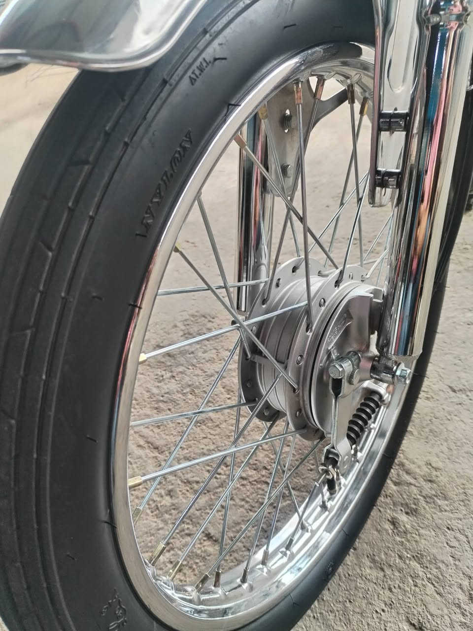 تحية طيبة🏍️🏍️ 
سازوكي خبط الأصلي موديل 2026
بعدها شركة كفالة عامة من كلشي
مكاني واسط العزيزية 
السعر ٧٧٥ وبيها مجال قليل للجناية فقط
***********
***********
