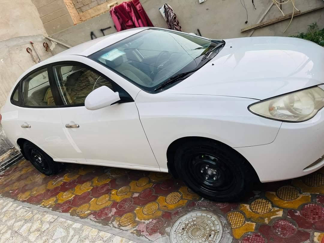 السلام عليكم للبيع النترا حادث بنيد وبدنة قليل والباقي قطع صبغ اثر شخوط
المديل ٢٠١٠ 
المحرك ١٦٠٠ دكشن عالي
رقم اربيل بسمي شرط التحويل
تخم تاير جديد 
كير محرك جدد 
مكان السيارة بغداد مدينة الصدر 
رقم صاحب السيارة ***********/***********
غير متواجد على الفيس الشراي يتصل
