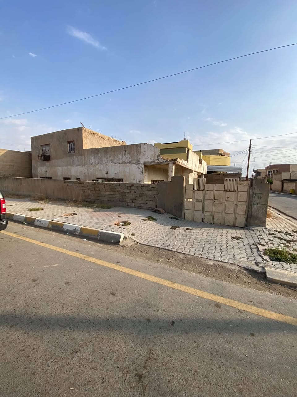 دار سكنية • ركن الحي العصري • ٣٠٠م