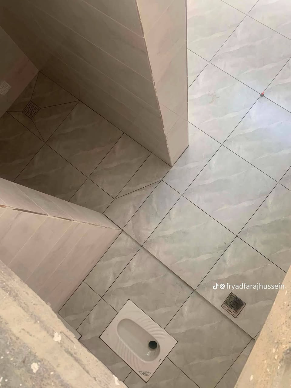 متفرغ حاليا شغل نضيف واتساب ***********
