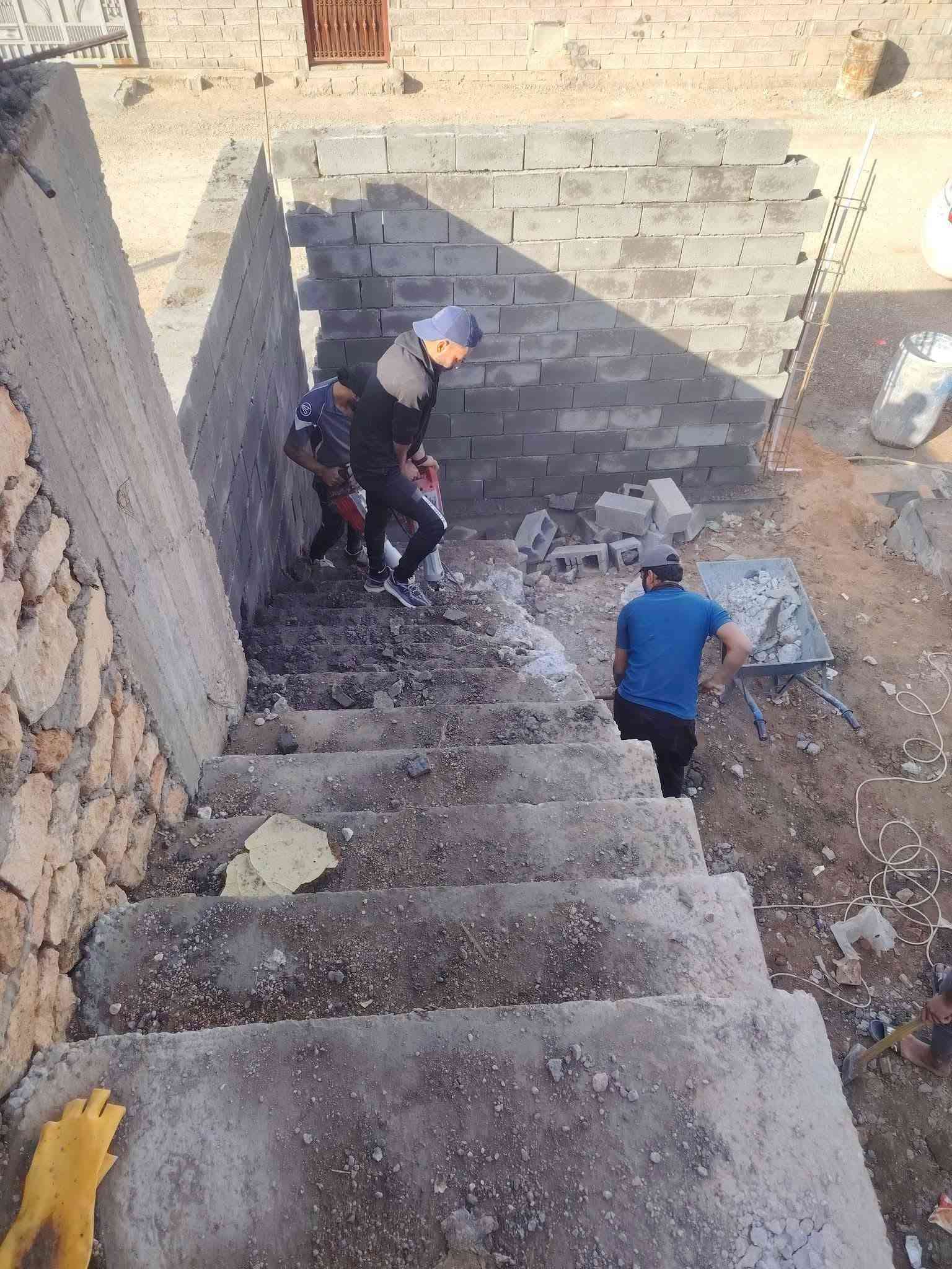 ***********📞سلام عليكم  / يوجد كادر عمل جاهز  تصعيد مواد  / تنضيف بيوت  / تفليش  / تكشيط  / دفن نهري  / شقلنه ليل ونهار  / وماعليك بكلشي تاخذ شقل جاهز مني  / ومعداتنه جاهز وسياره تجيك للبيت ماعليك بس تصال على رقم/   ***********
