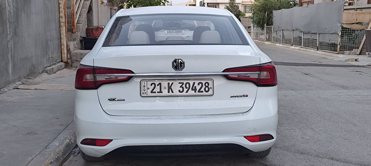 mg5   مۆدێل2023  بێ بۆیاخ
مواسەفات ناوکرێمی تەعدیل سورعە ئاوێنە ئیشارەت  سەنەوێ 2028 تازەیە  نرخی 91 $ کەمێک مەجال  
شوێن شارەزوور  ***********
