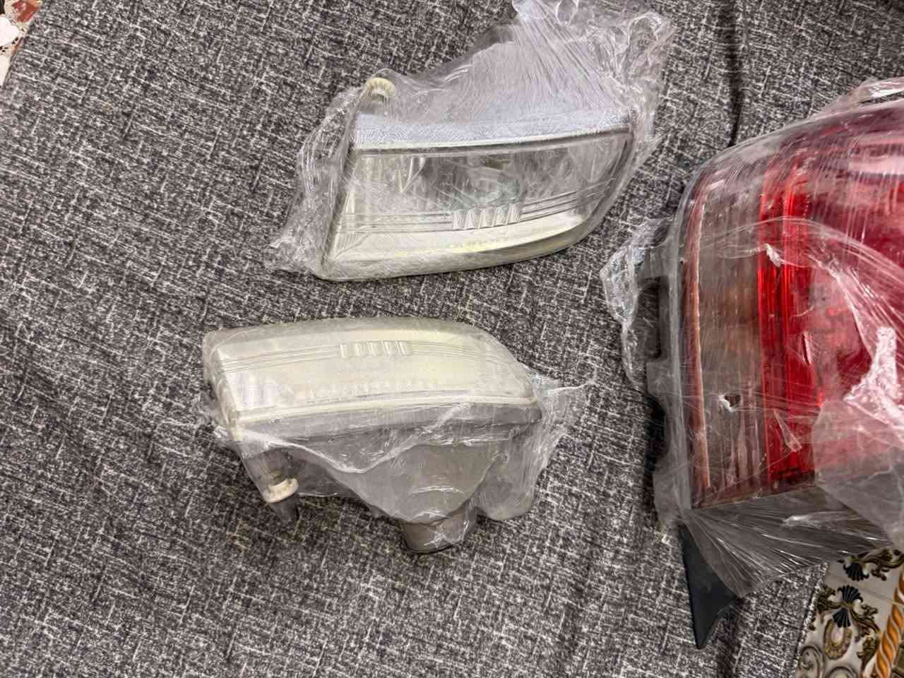 سلام عليكم غراض ملكه للبيع 

صاجيه 4 دكم 

بلاجكتور عدد 2 

مطريات  
بطاين جلد زيرو 

ويل هوه وتايراته حجم 19 جديد 

بكلايت 

شباك كرستال 

مري شاهينه جيب وشد 

كاعيات 

مكلف بالنشر ‭***********‬
