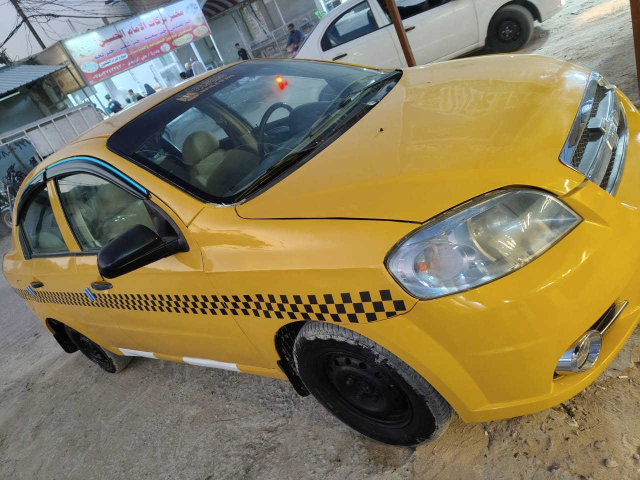 السلام عليكم افيو خليجي مفتوح مديل10 للبيع سياره جاهزه مكينه كير حداديه جديده تخم تاير مكفوله من الضربه صبغ جماليه فقط مصفره هيئه وغرامه مالكها يمي تحويل ثاني يوم رقم نجف الماني كهربائيات كلها شغاله تبريد نقصه فيشه كنبريسر المكان نجف السعر 39 الاتصال عله رقم ‏‪***********‬‏
