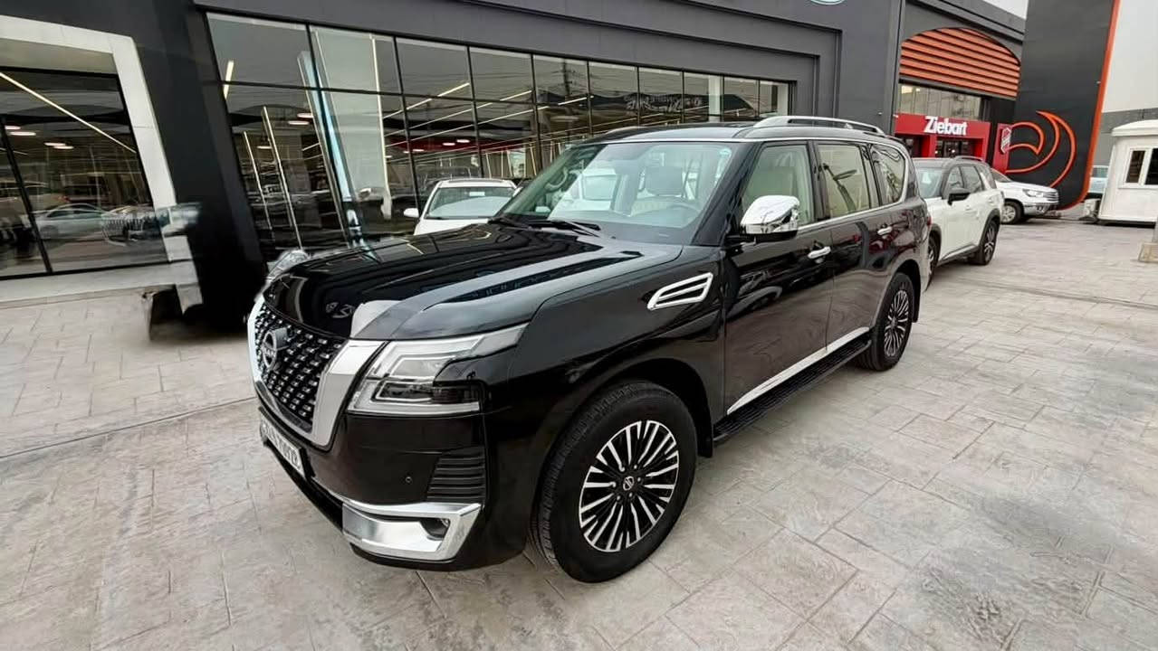نيسان باترول 2020 PLATINUM فول مواصفات خليجي وكاله مكفولة كفالة عامة بدون صبغ بدون رصعات بدون شخوط كير ومحرك مكفول 
بصمة سلايد كشنات تدفئة وتبريد 
بريك بصمة شاشات امامي وخلفي وحساسات 
بريك بصمة صندوق كهربائي لدات امامي خلفي
كشن خزن ستيرن كهربائي دبل ماوس ثلاجة تبريد مركزي 7 راكب سيارة جديدة جدا واحلى من الصور
مكان السيارة بغداد
***********
