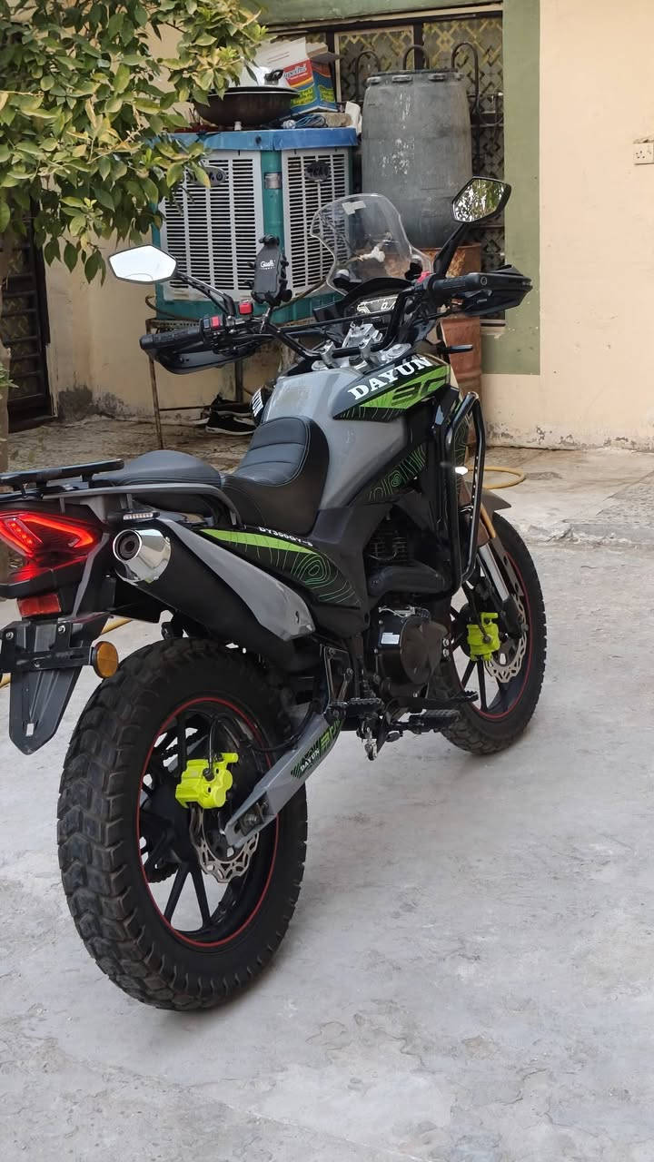 السلام عليكم ادفنجر 2026محرك 300cc
السلام عليكم دايون ادفنجر 2026 محرك 300cc جديده بعده بل جيس صالي شهر ونص من منزله مرقمه رقم اربيل السعر 3 ملايين و 500 مكاني الديوانيه
الرقم ***********
